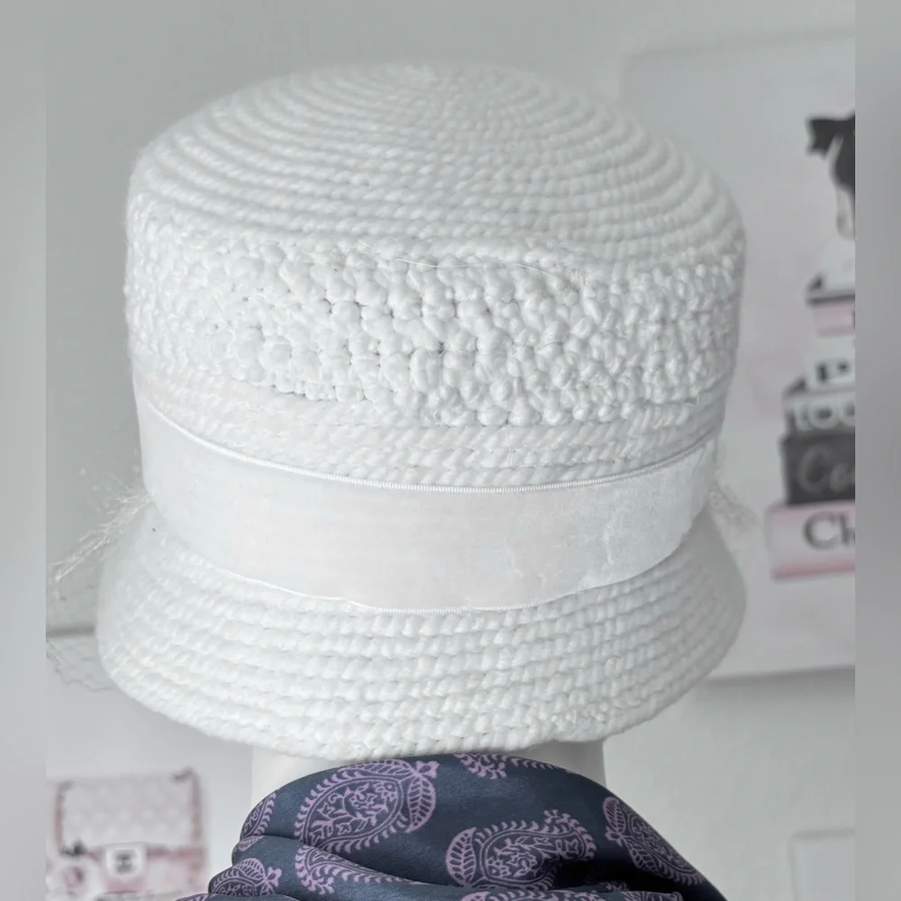 Everitt Vintage Hat Wool bucket bow fishnet face cover Cream White 6.75” Opening - Picture 4 of 9